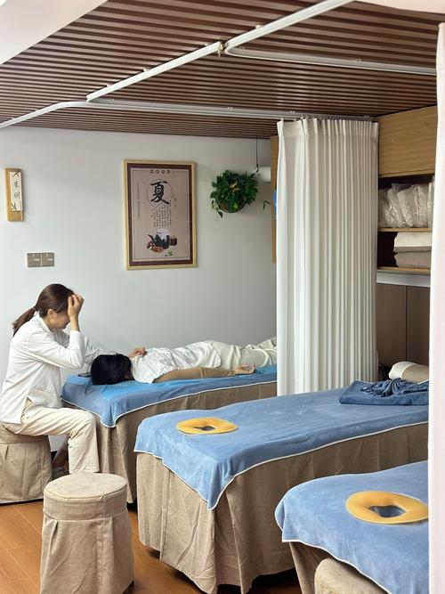 武汉养生馆哪家好？小陈亲身经历：从失望到满意的中医理疗体验