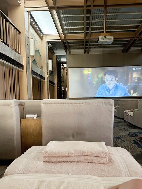 武汉洗浴中心大揭秘！桑拿环境与服务究竟如何？